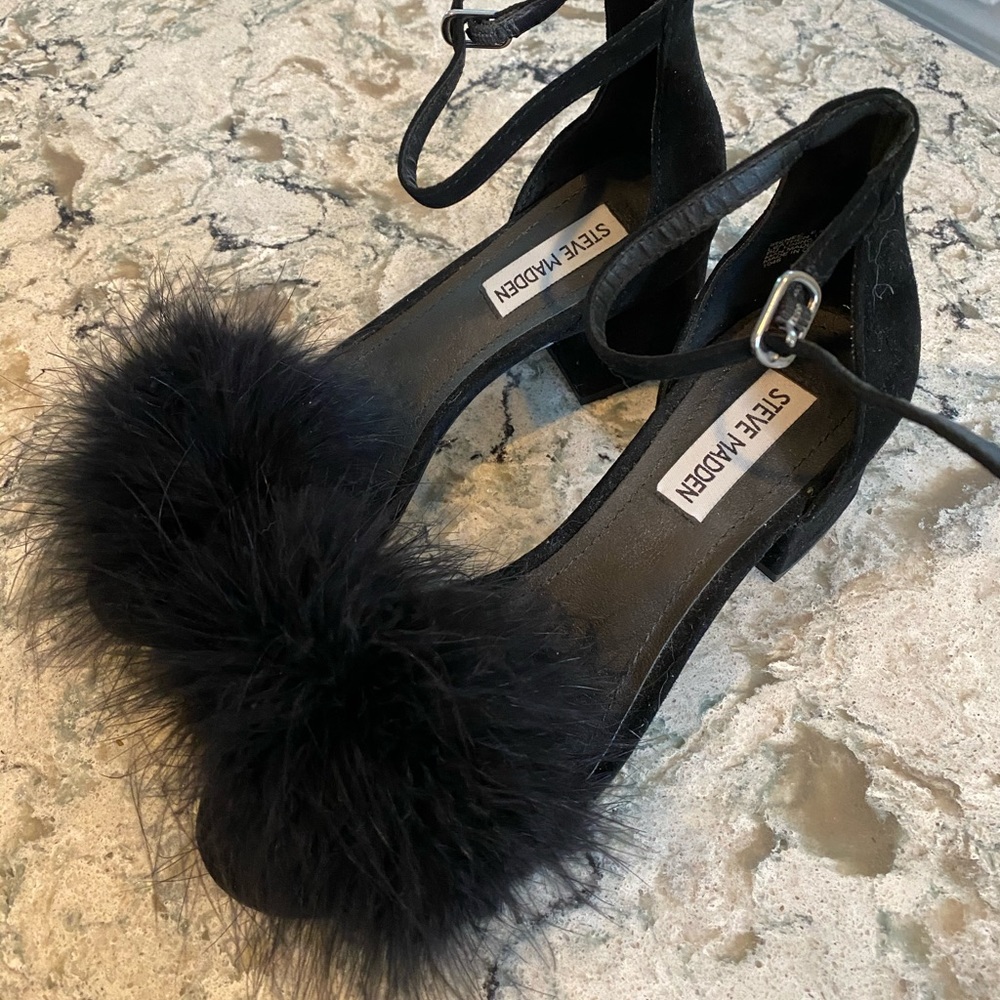 Steve Madden Irenee 6.5M Heels